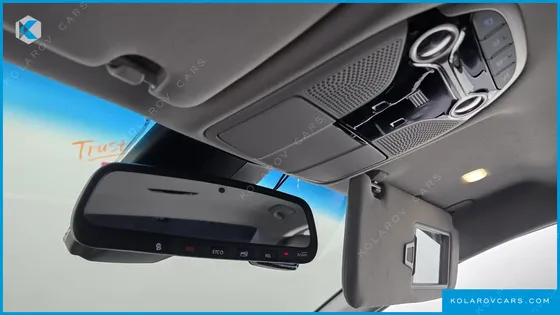 HYUNDAI GRANDEUR PREMIUM