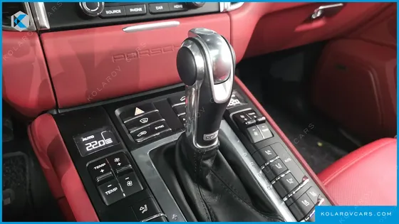 PORSCHE MACAN 3.0 GTS
