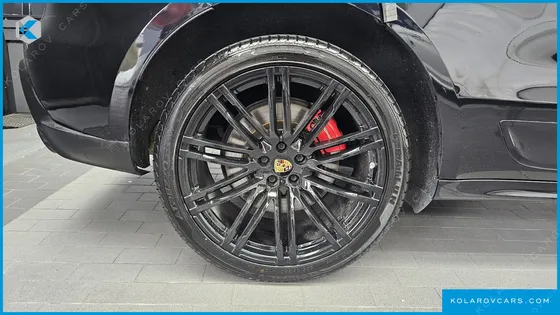 PORSCHE MACAN 3.6 TURBO