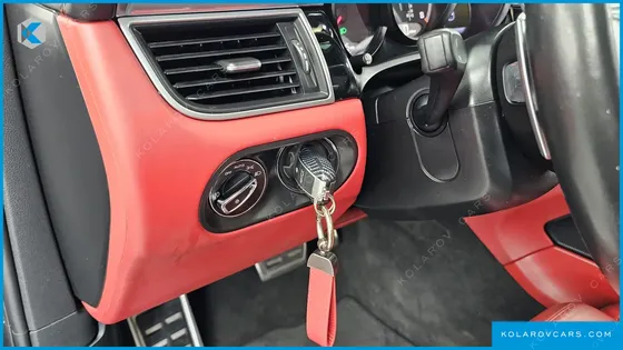 PORSCHE MACAN 3.6 TURBO