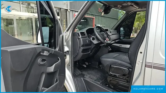 RENAULT KOREA MASTER CAMPING CAR