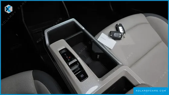 KGM - SSANGYONG TORRES E7