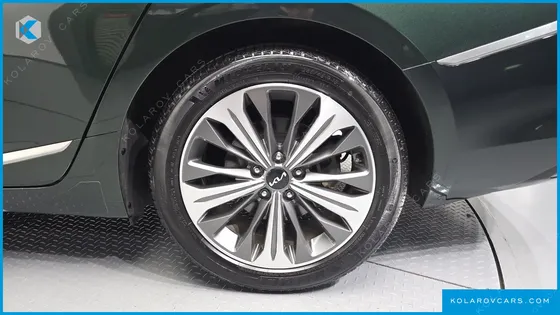 KIA K8 SIGNATURE