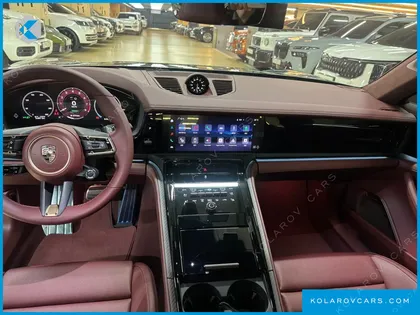 PORSCHE PANAMERA 4.0 TURBO S E-HYBRID