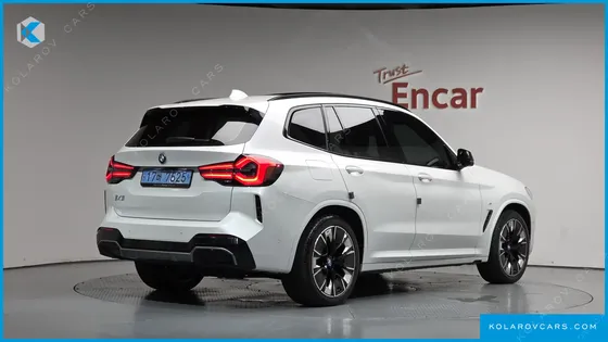 BMW IX3 M SPORTS
