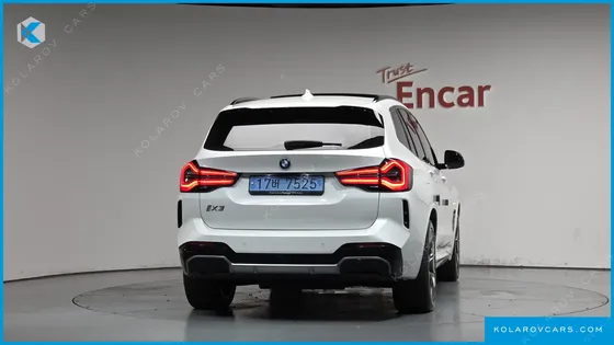 BMW IX3 M SPORTS