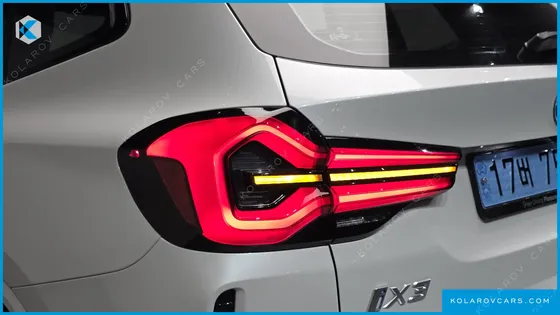 BMW IX3 M SPORTS