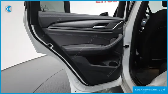 BMW IX3 M SPORTS