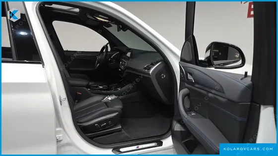 BMW IX3 M SPORTS
