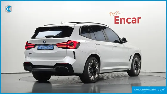 BMW IX3 M SPORTS