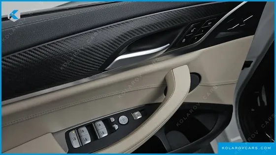 BMW IX3 M SPORTS