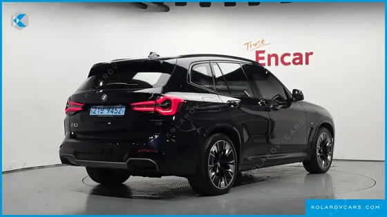 BMW IX3 M SPORTS