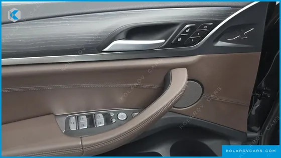 BMW IX3 M SPORTS