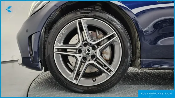MERCEDES C-CLASS C300E 4MATIC AMG LINE