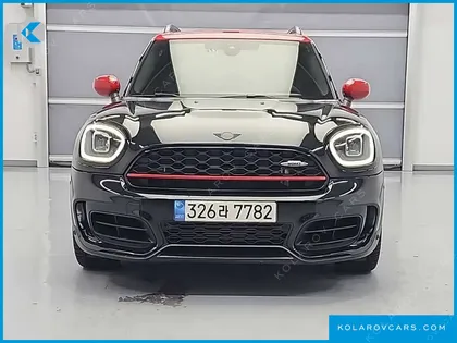 MINI COUNTRYMAN JCW LAUNCH PACK