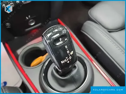 MINI COUNTRYMAN JCW LAUNCH PACK
