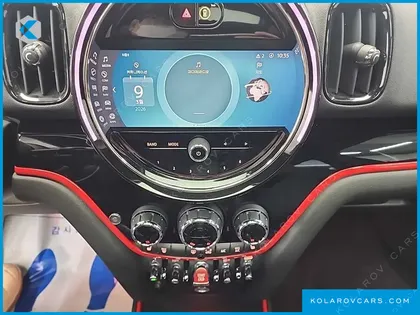 MINI COUNTRYMAN JCW LAUNCH PACK