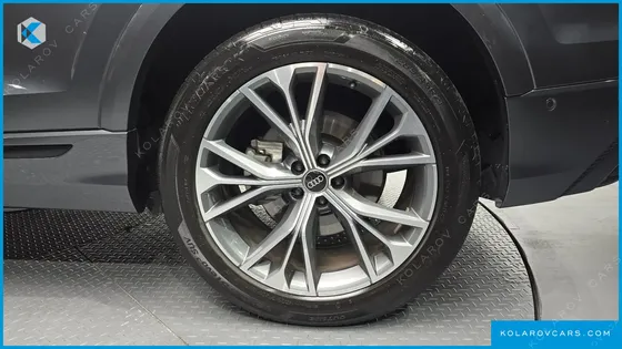 AUDI Q8 55 TFSI QUATTRO PREMIUM
