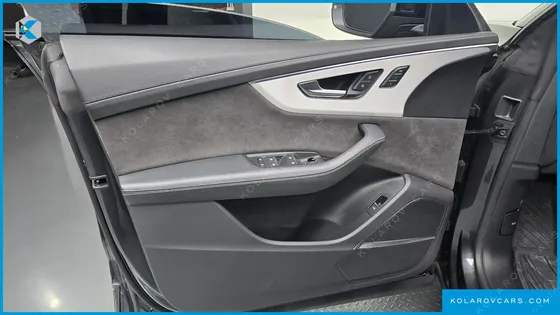 AUDI Q8 55 TFSI QUATTRO PREMIUM