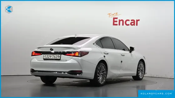 LEXUS ES EXECUTIVE