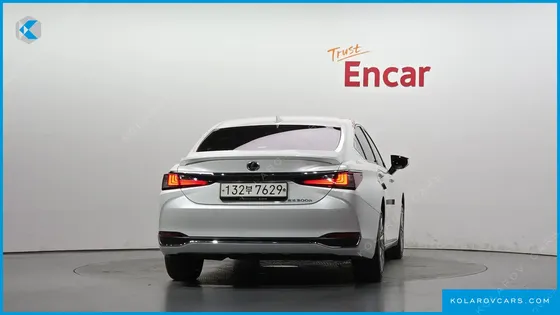 LEXUS ES EXECUTIVE