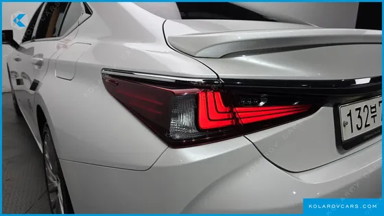 LEXUS ES EXECUTIVE
