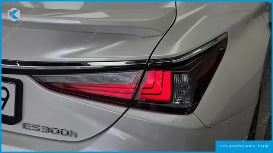 LEXUS ES LUXURY PLUS