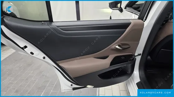 LEXUS ES LUXURY PLUS