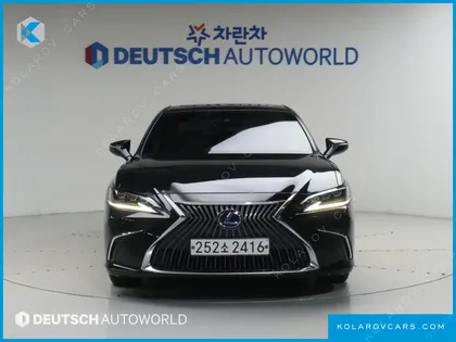 LEXUS ES EXECUTIVE