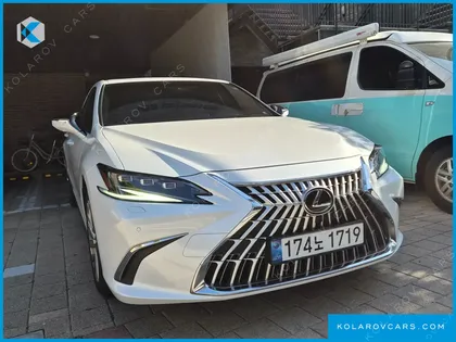 LEXUS ES EXECUTIVE