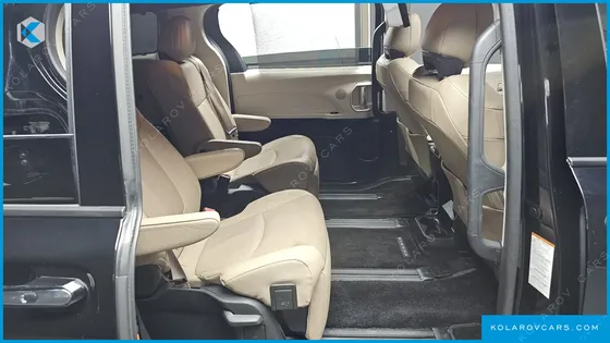 TOYOTA SIENNA 2.5 HYBRID 2WD