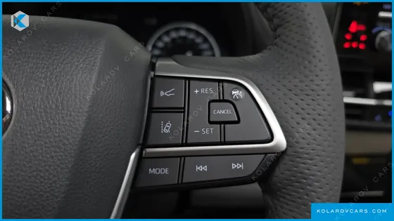 TOYOTA SIENNA 2.5 HYBRID AWD
