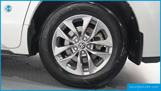 TOYOTA SIENNA 2.5 HYBRID AWD