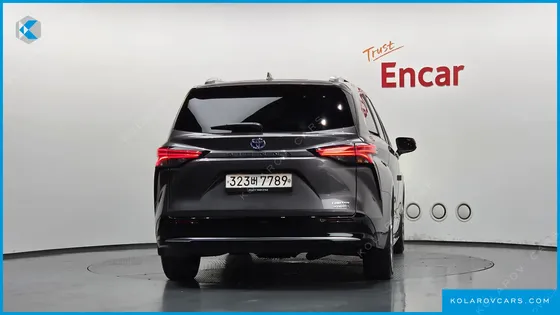 TOYOTA SIENNA 2.5 HYBRID 2WD