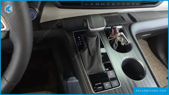 TOYOTA SIENNA 2.5 HYBRID 2WD