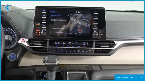 TOYOTA SIENNA 2.5 HYBRID 2WD