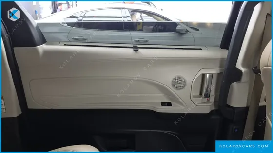 TOYOTA SIENNA 2.5 HYBRID 2WD