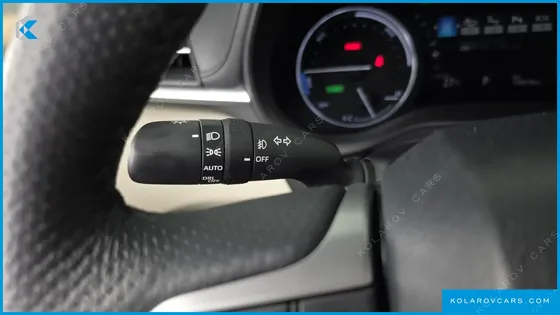 TOYOTA SIENNA 2.5 HYBRID 2WD