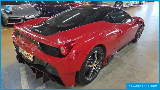 FERRARI 458 ITALIA