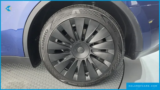 TESLA MODEL Y RWD