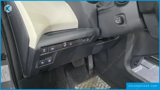 TOYOTA SIENNA 2.5 HYBRID AWD