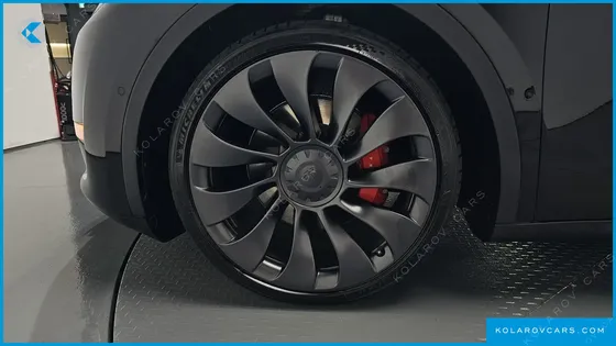 TESLA MODEL Y PERFORMANCE AWD