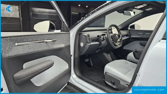 VOLVO EX30 ULTRA