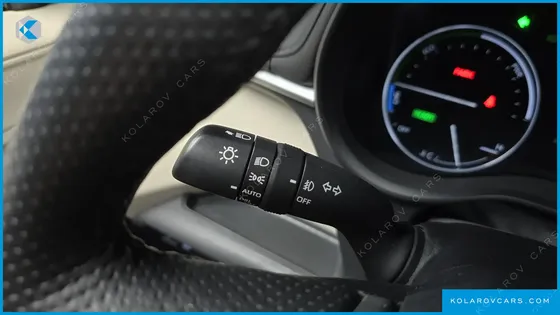 TOYOTA SIENNA 2.5 HYBRID 2WD