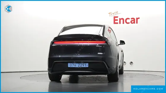 TESLA MODEL Y L LONG RANGE AWD