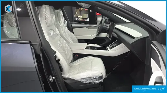 TESLA MODEL Y L LONG RANGE AWD