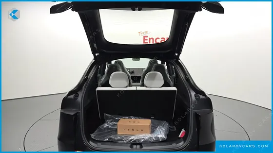 TESLA MODEL Y L LONG RANGE AWD