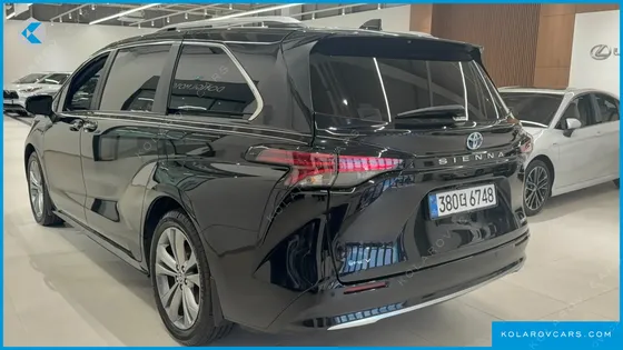 TOYOTA SIENNA 2.5 HYBRID 2WD