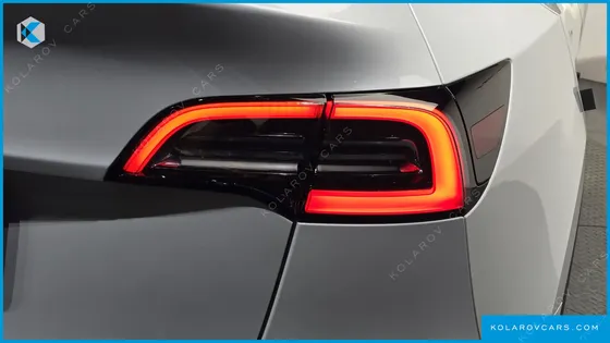 TESLA MODEL Y RWD