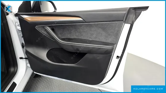 TESLA MODEL Y RWD